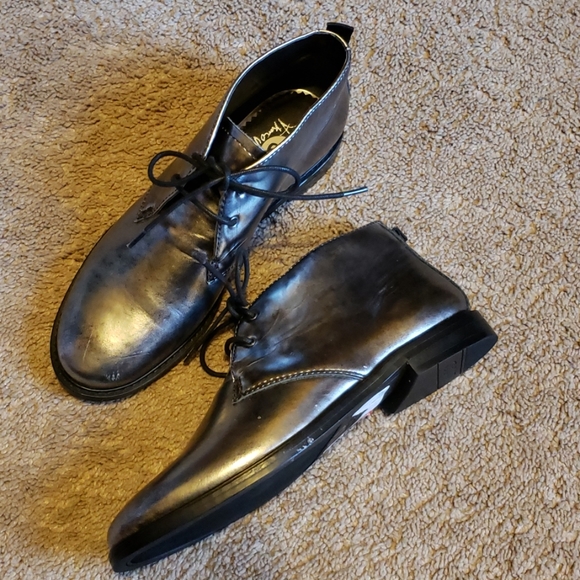 Franco Sarto Shoes - Like new Franco Sarto Pewter Ankle Booties sz 6.5